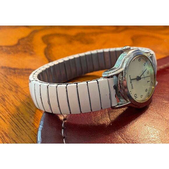 VTG Women's 25mm New Times Silver Tone Watch by Longain - Picture 2 of 3